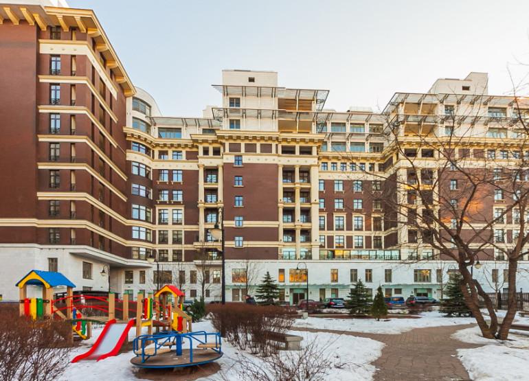 Онегин: Вид здания