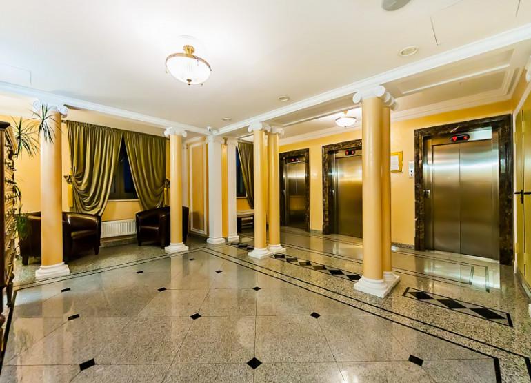 Онегин: Вид здания